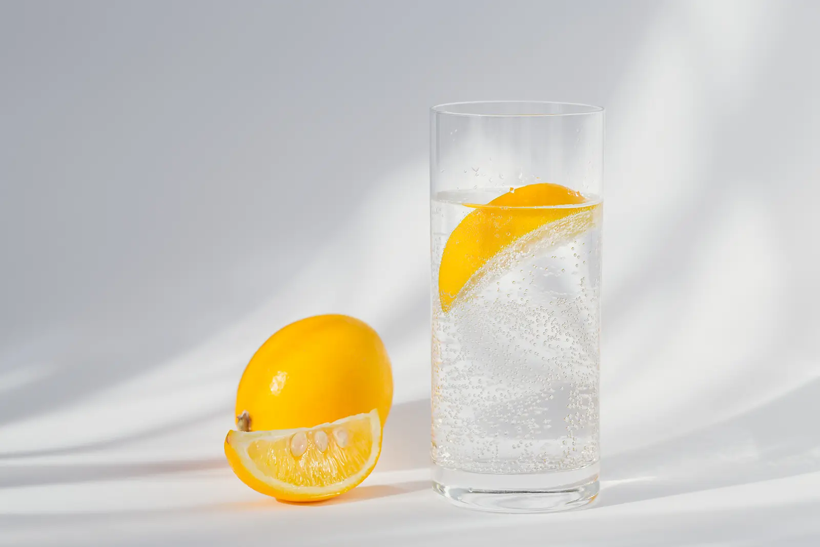 Warum Zitronenwasser Dein Leben Verändern Kann_01